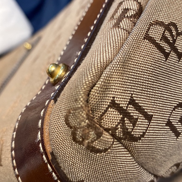 Dooney&Bourke large tote - Picture 16 of 16